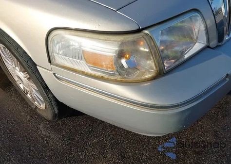 2009 Mercury Grand Marquis Ls (Fleet Only) from USA, damaged, VIN 2MEHM75V99X610383